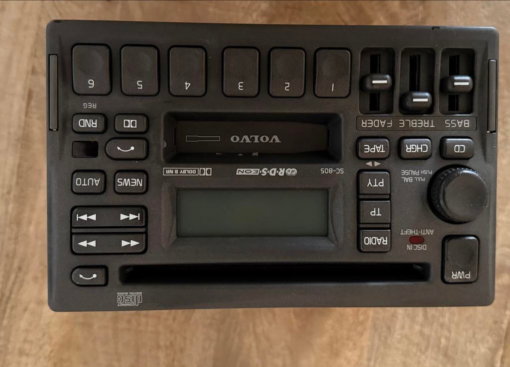 Volvo Radio CD-speler SC-805, Ophalen, Gebruikt, @, Wiggie