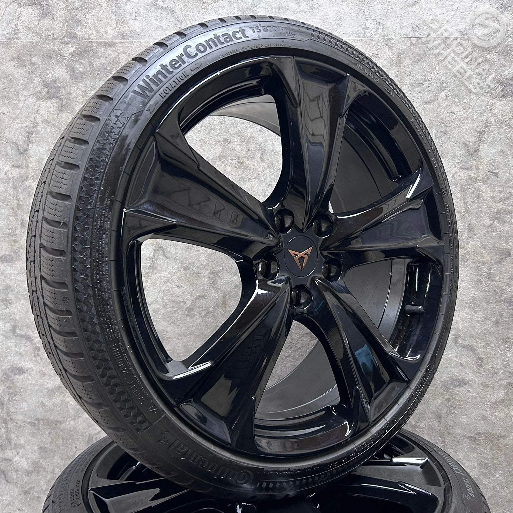 19 inch originele velgen + winterbanden Cupra Leon, 19 inch, Gebruikt, -, -
