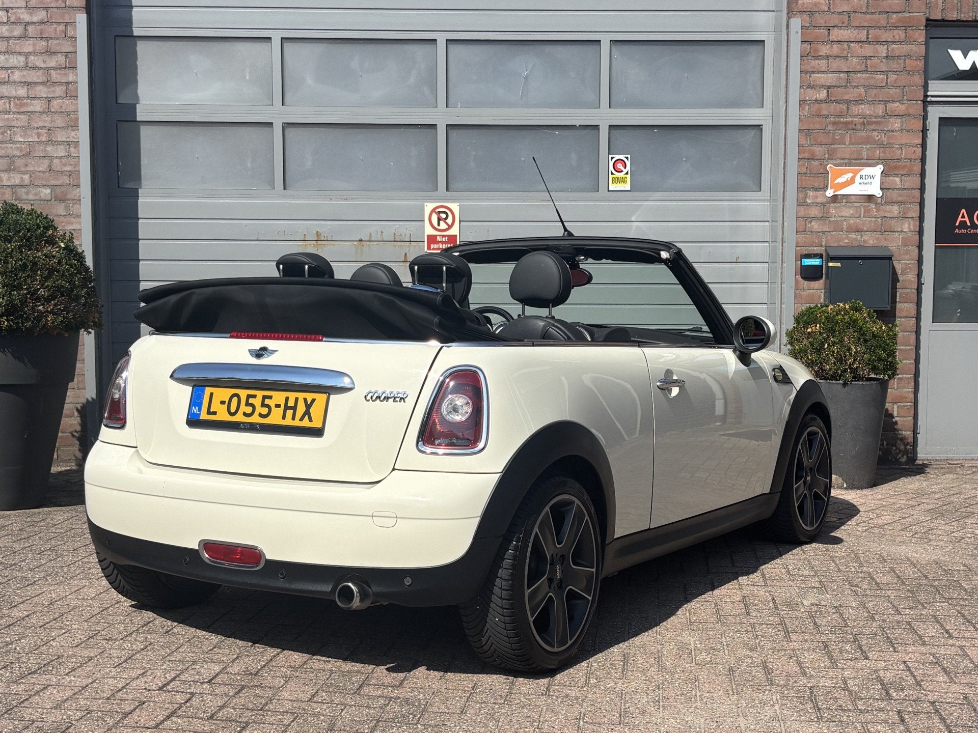 MINI Cabrio 1.6 Cooper Cabrio. (bj 2009), Auto's, Gebruikt, 4 cilinders, Cabriolet, 4 stoelen