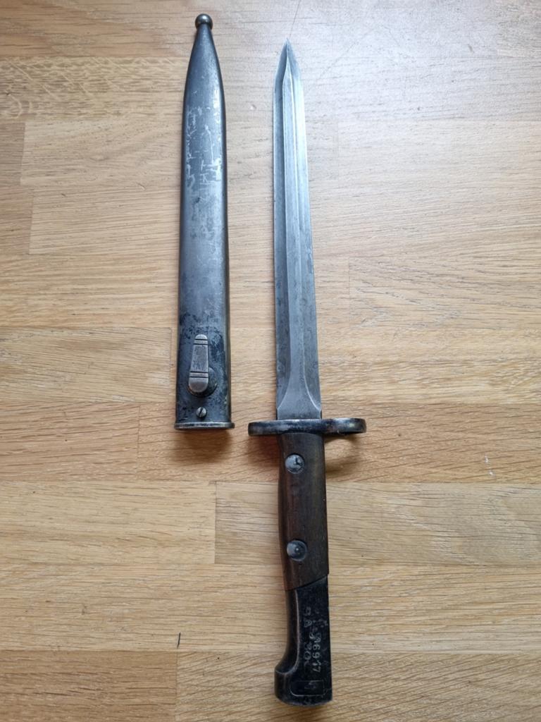 Belgische M1949 bajonet, Verzamelen, Militaria | Algemeen, Ophalen of Verzenden, Landmacht, Overige gebieden, Mes of Dolk
