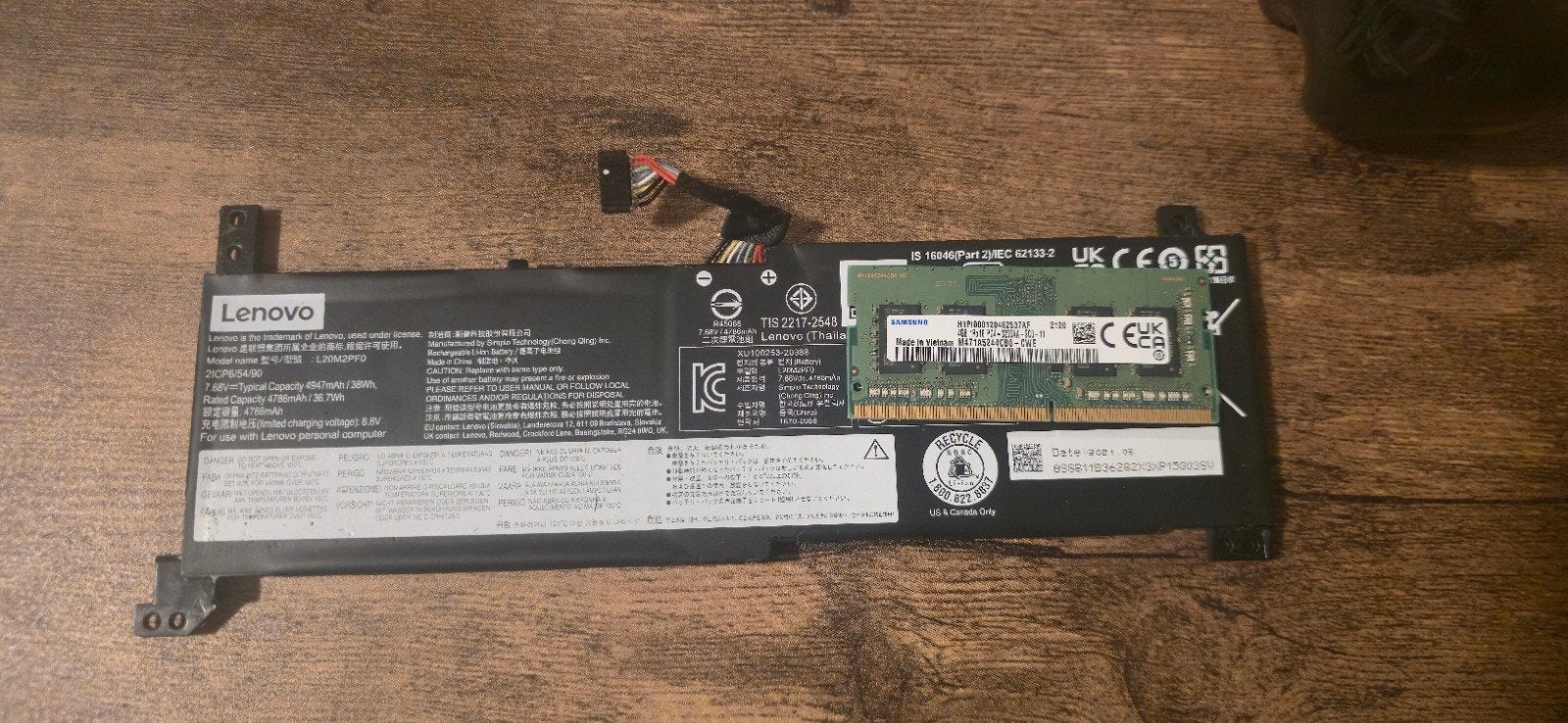 Lenovo laptop accu en RAM geheugen, Ophalen of Verzenden, Gebruikt, Lenovo