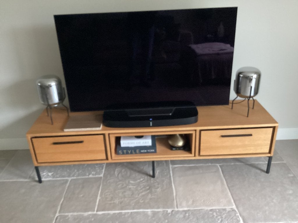 EIKEN TV MEUBEL, 150 tot 200 cm, Ophalen of Verzenden, Zo goed als nieuw, Minder dan 100 cm