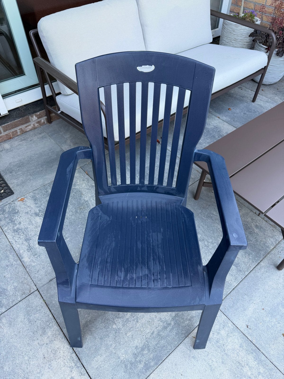 4 donkerblauwe Hartman tuinstoelen, Ophalen, Gebruikt, Kunststof