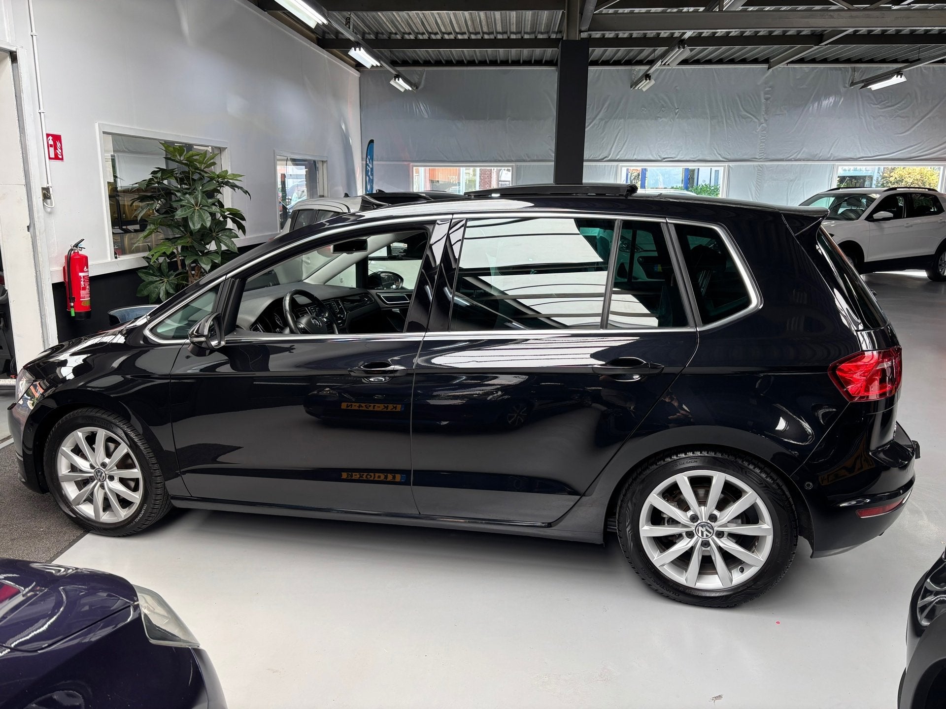 Volkswagen GOLF SPORTSVAN 1.4 TSI Highline / Camera / Panora, Auto's, Gebruikt, 4 cilinders, Met garantie (alle), 1283 kg