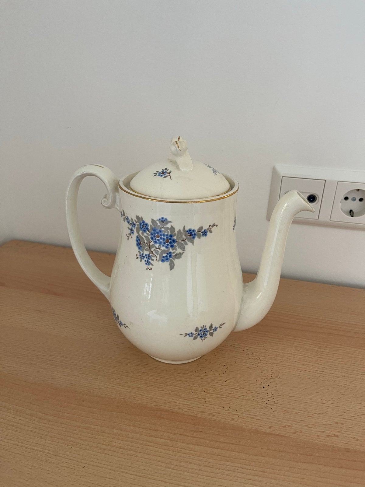 Antieke Petrus Regout Maastricht theepot, Ophalen of Verzenden