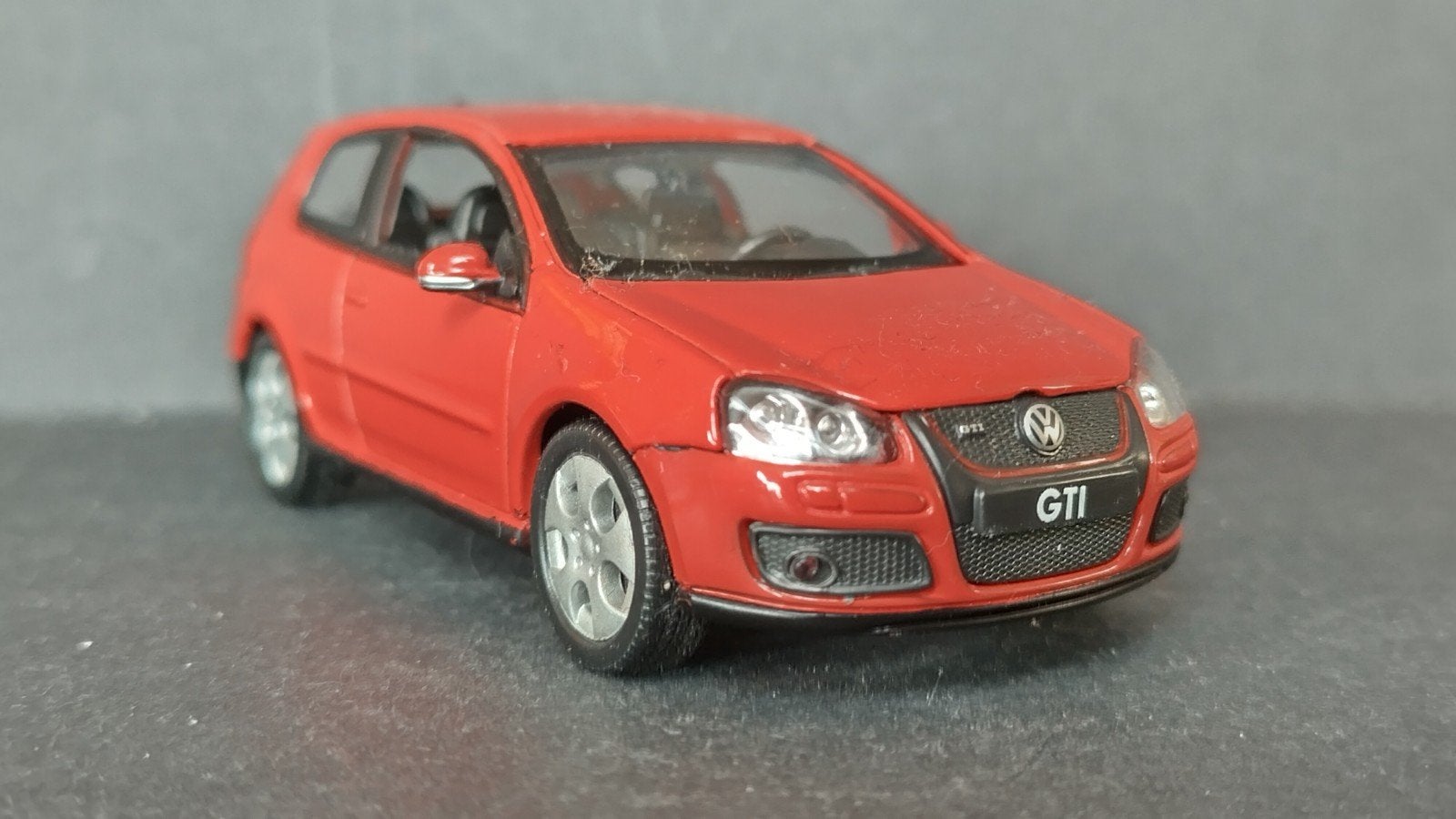 Volkswagen Golf mk5 Gti 1:43 Welly Pol, Overige merken, Auto, ., Nieuw