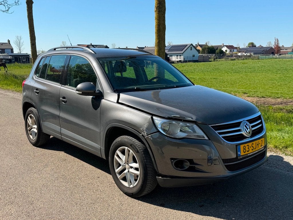 Volkswagen Tiguan 1.4 TSI Comfort&Design Lichte Schade APK 0, Voorwielaandrijving, Euro 5, 4 cilinders, 150 pk