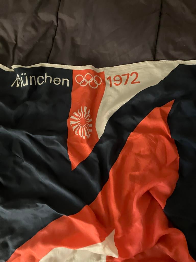 Olympische spelen 1972 zijden sjaal, Ophalen of Verzenden, Zo goed als nieuw, Buitenlandse clubs, Vaantje of Sjaal