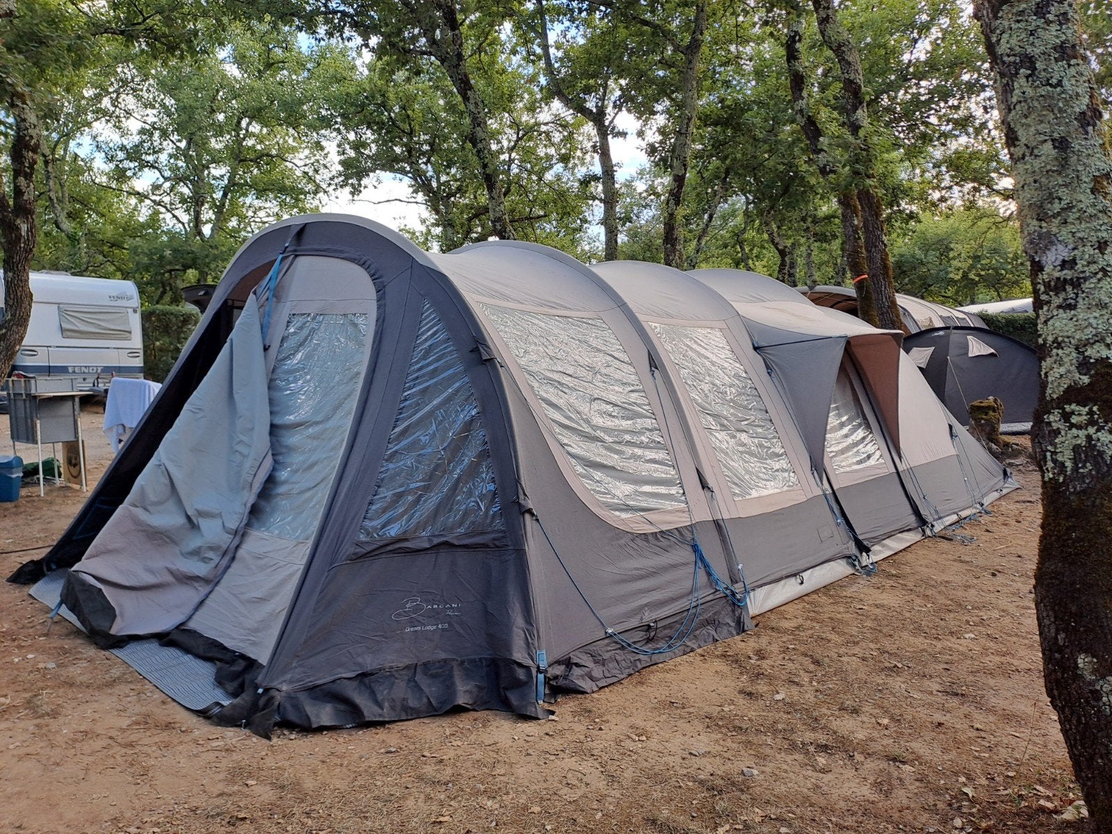Bardani Dreamlodge 400 Tunneltent, Ophalen, Gebruikt