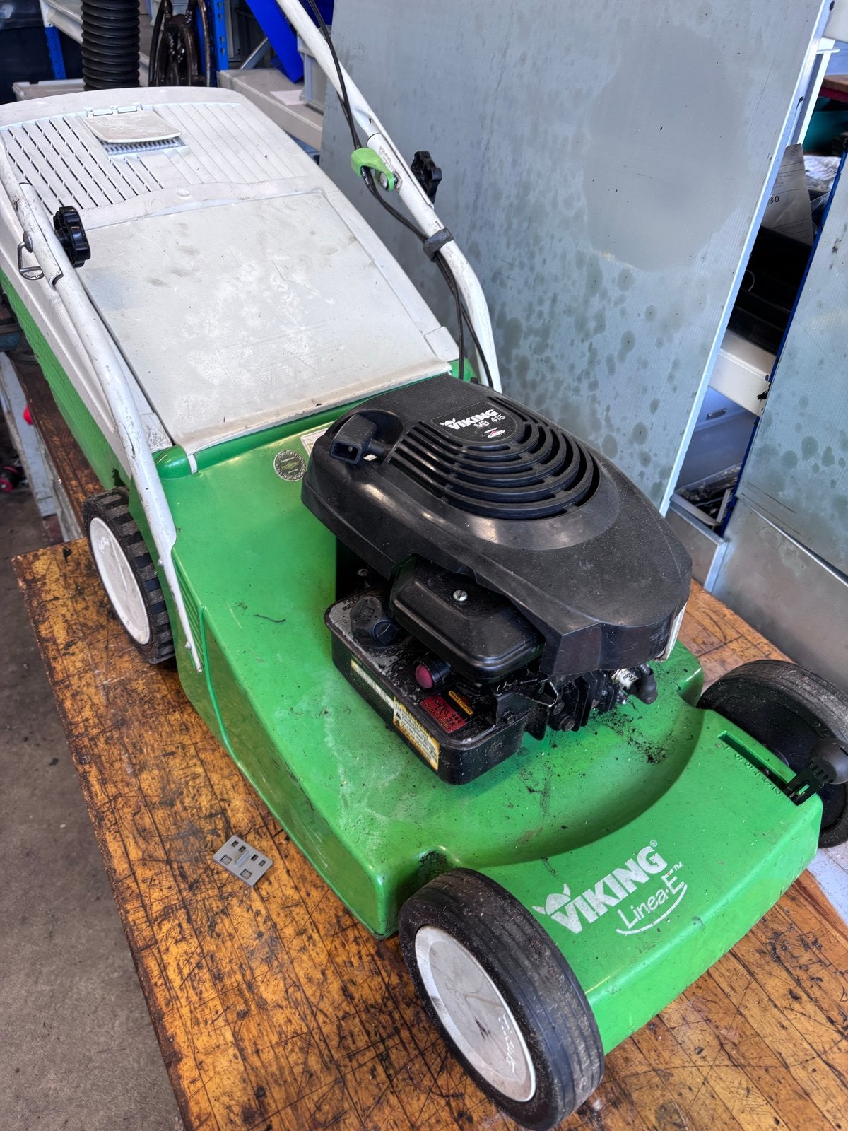 Viking MB 415 Benzine Grasmaaier - Krachtig en Betrouwbaar, Ophalen, Cirkelmaaier, Gebruikt, Opvangbak