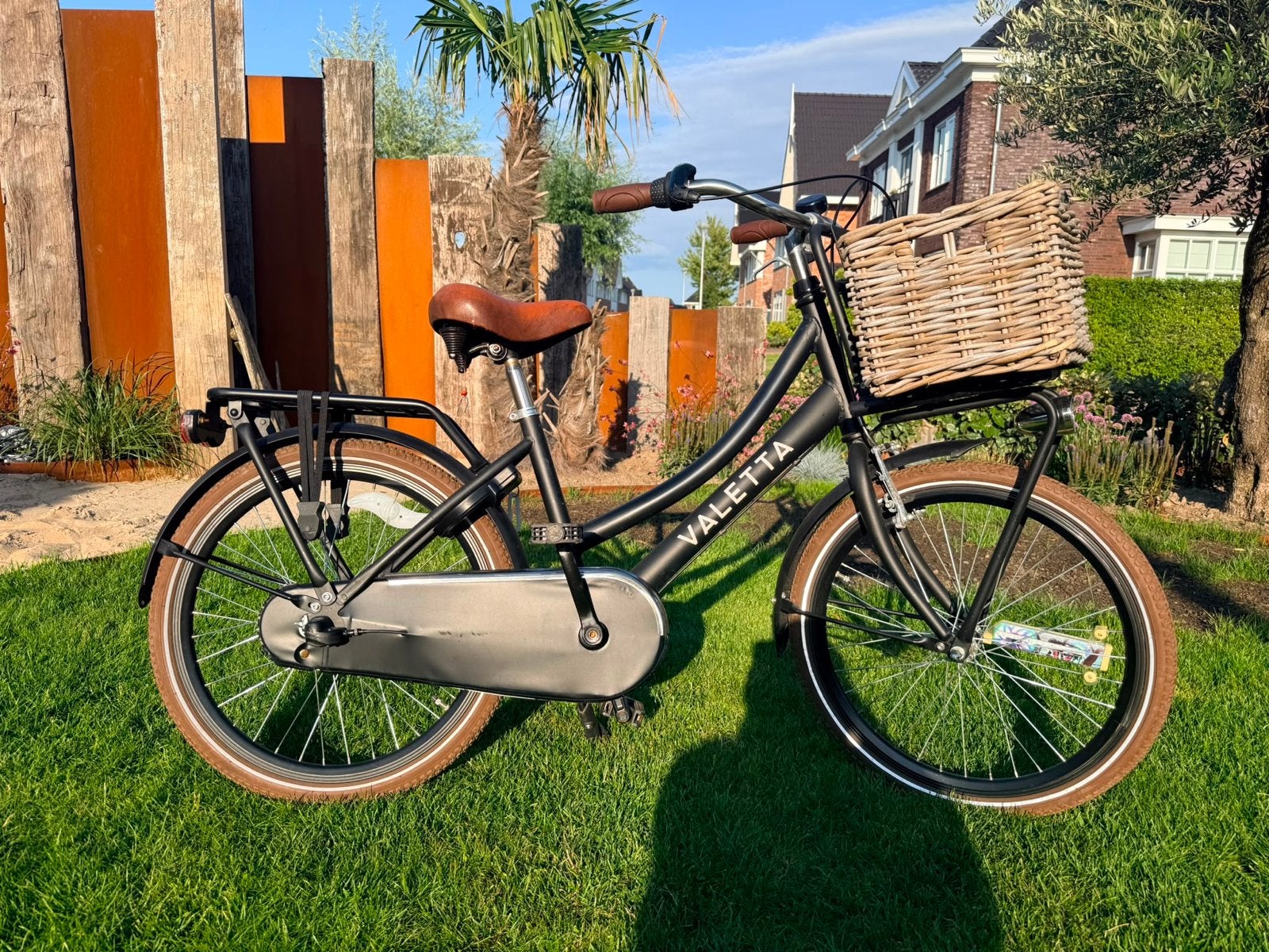 Valetta transportfiets met mand - Zo goed als nieuw -22inch, Overige merken, Velgrem, Versnellingen, Ophalen of Verzenden