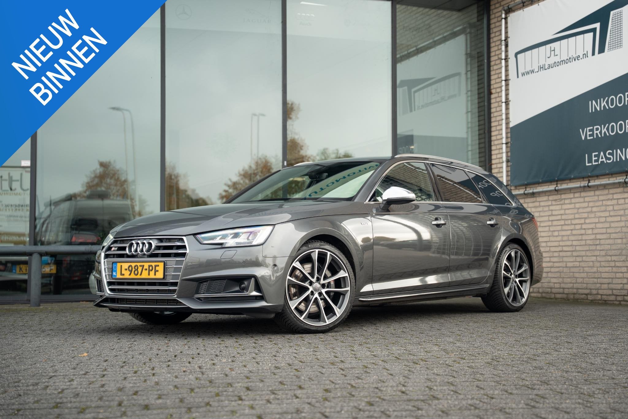 Audi S4 Avant 3.0 TFSI quattro*RS Zetels*B&O*360*ACC*Matrix*, Auto's, Gebruikt, 2995 cc, 1650 kg, Leder