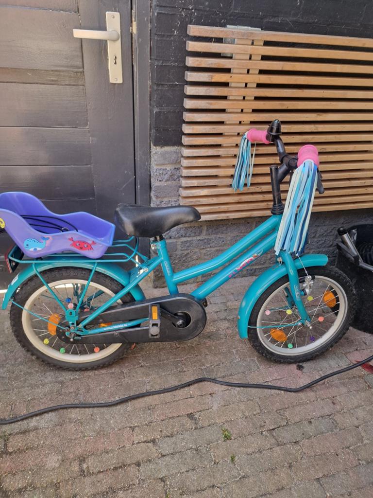 Loekie kinderfiets 16 inch met zitje en toeters, Ophalen of Verzenden, Gebruikt, 16 tot 20 inch