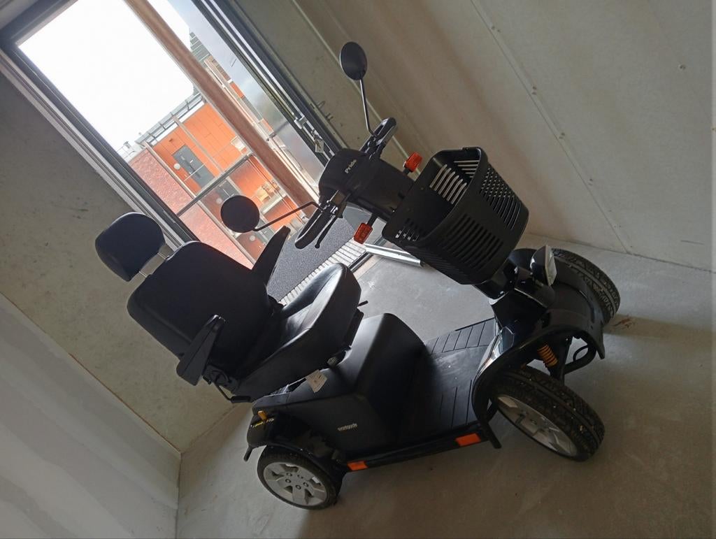 Scootmobiel pride, Ophalen