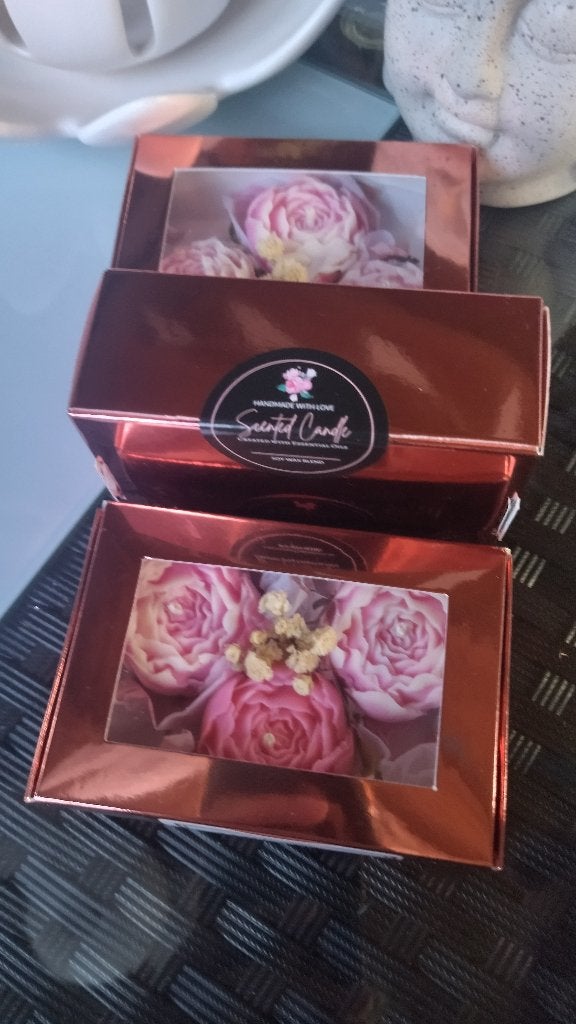 Set van drie mini pioenen kaarsjes, Huis en Inrichting, Woonaccessoires | Kandelaars en Kaarsen, Overige materialen, Nieuw, Ophalen of Verzenden