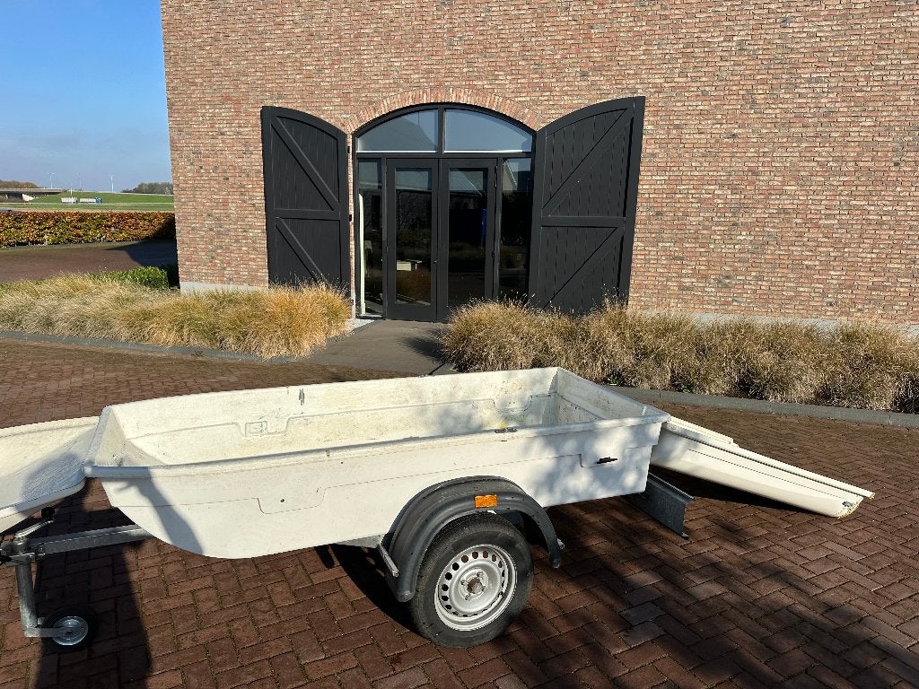 De enige in Nederland: aanhanger én boot in één!, Ophalen, Zo goed als nieuw