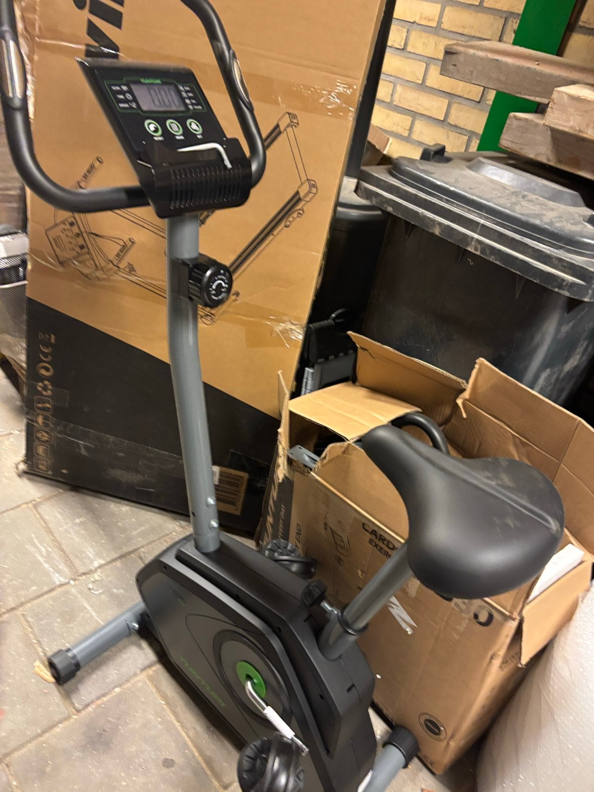 Tunturi Cardio Fit B30 Hometrainer nieuw, Ophalen, Nieuw, Metaal, Benen