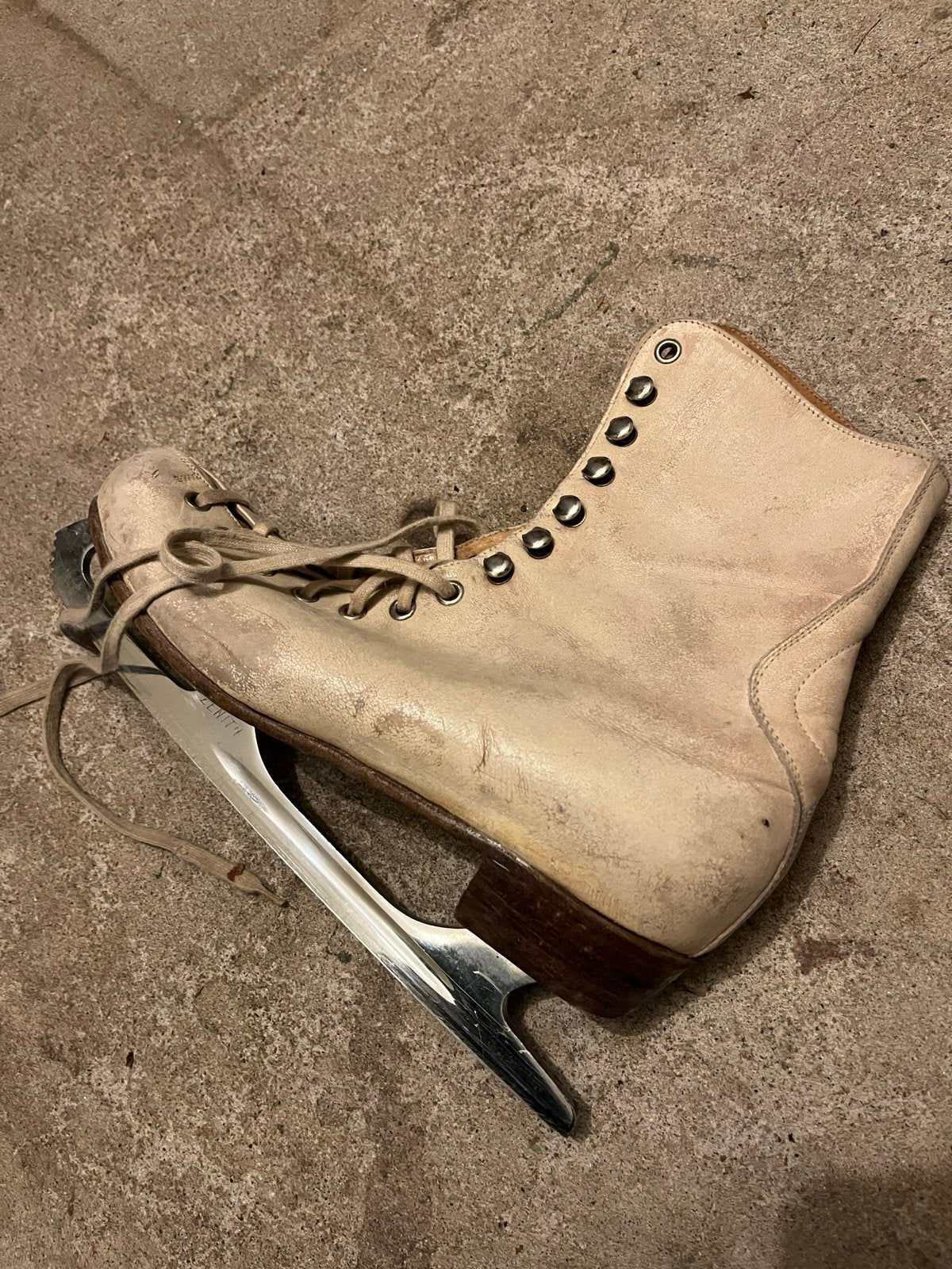 Vintage Kunstschaatsen Zenith Maat 39, Sport en Fitness, Schaatsen, Overige merken, Gebruikt, Ophalen of Verzenden, Kunstschaatsen