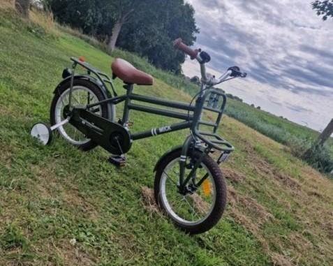 Kinderfiets 16 inch met zijwieltjes, Fietsen en Brommers, Fietsen | Kinderfietsjes, Zijwieltjes, 16 tot 20 inch, Ophalen of Verzenden
