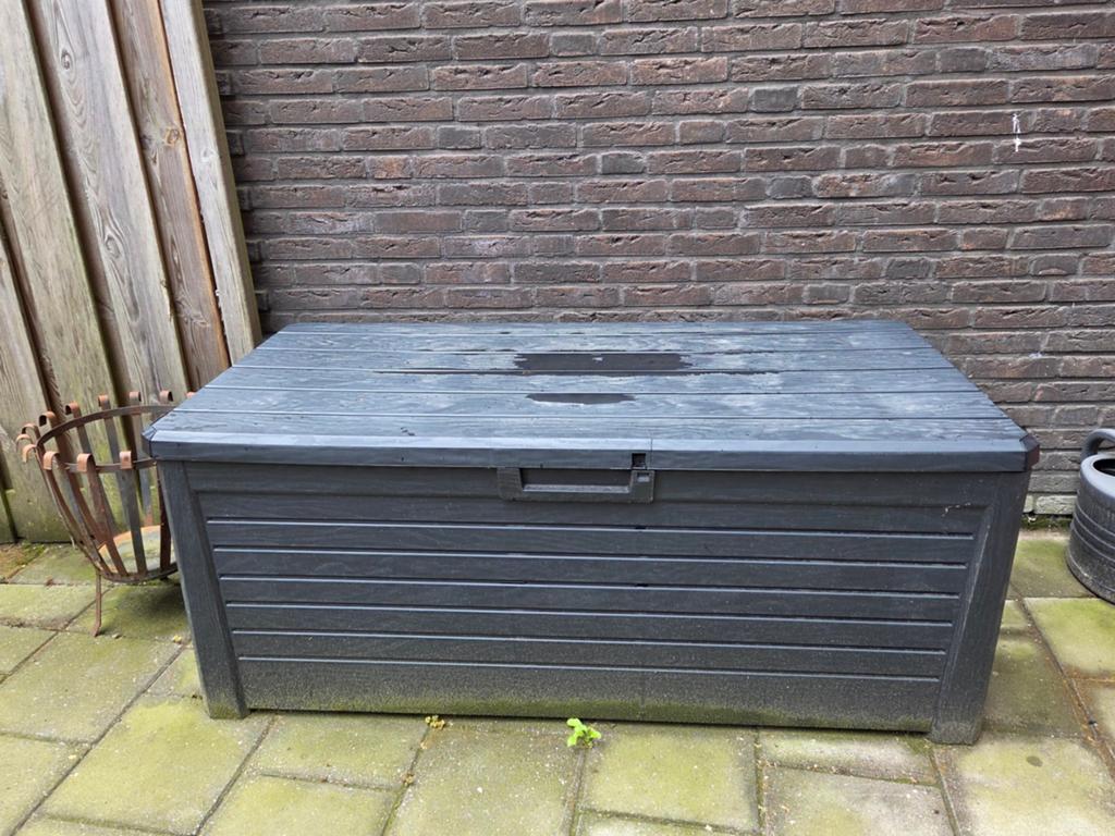 Keter antraciet opbergbox waterdicht - tuinkist- tuinkussens, Tuin en Terras, Ophalen of Verzenden, Gebruikt, Kunststof, Overige typen