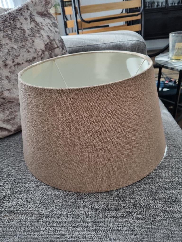 Mooie schemerlamp kap., Huis en Inrichting, Lampen | Lampenkappen, Ophalen, Zo goed als nieuw, Beige, Rond