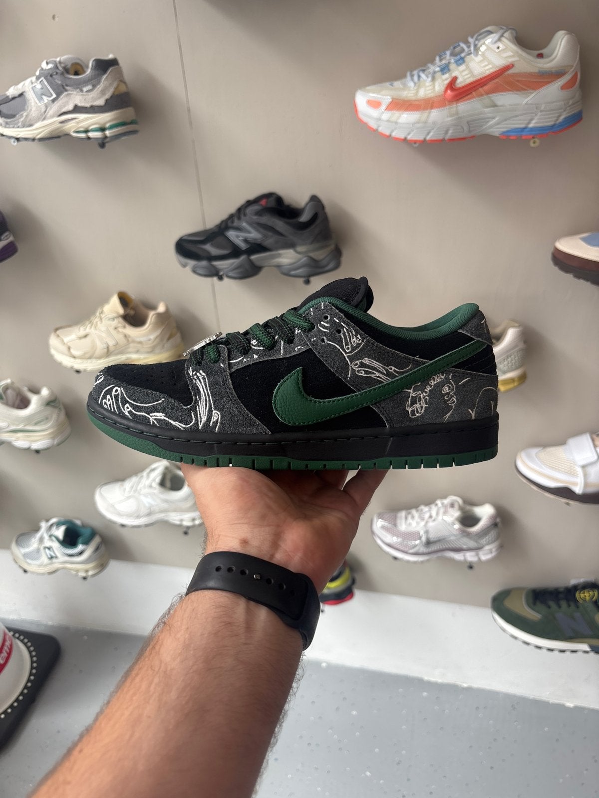 Nike Dunk SB Low Pro 'Green/Black' - Maat 42 - Nieuw, D, Overige kleuren, Nieuw, Ophalen of Verzenden