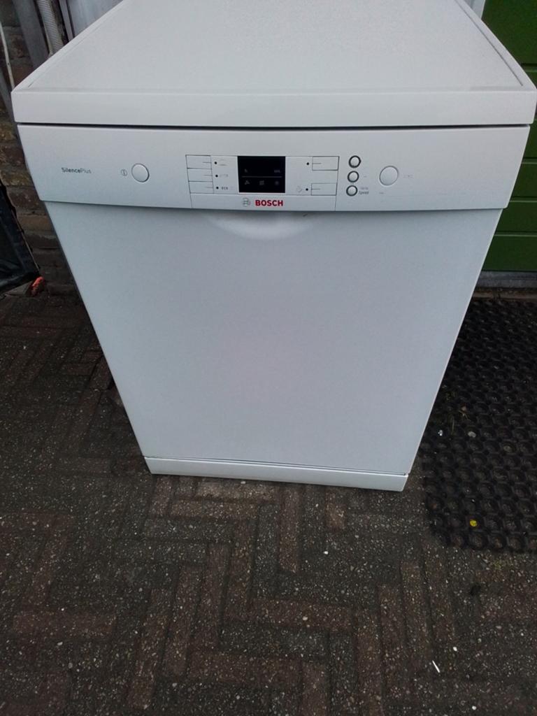 Bosch vaatwasser, Ophalen, Gebruikt, Vrijstaand, 14 tot 18 liter