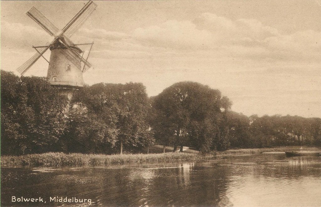 Bolwerk Middelburg molen De Hoop 1933, Ophalen of Verzenden, 1920 tot 1940, Gelopen, Zeeland