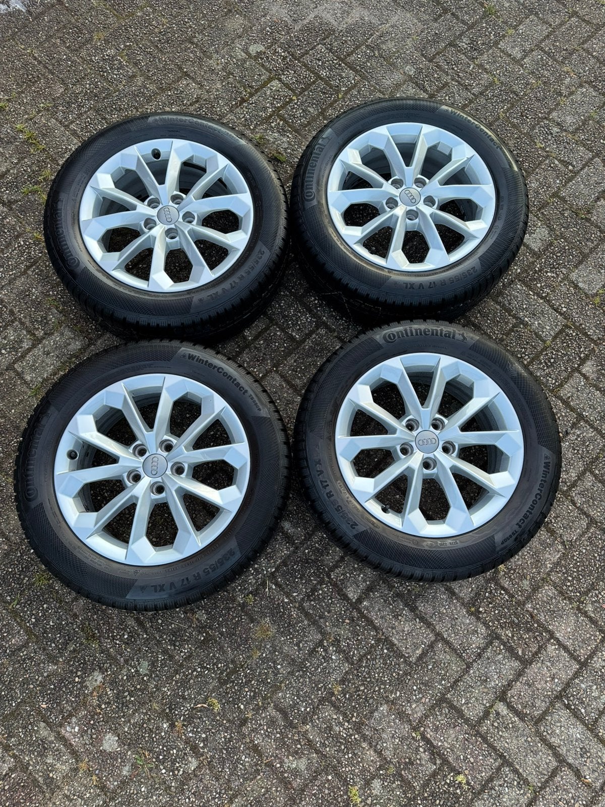 Audi Q2/Q3 wielen, Ophalen, Banden en Velgen, 17 inch, Winterbanden