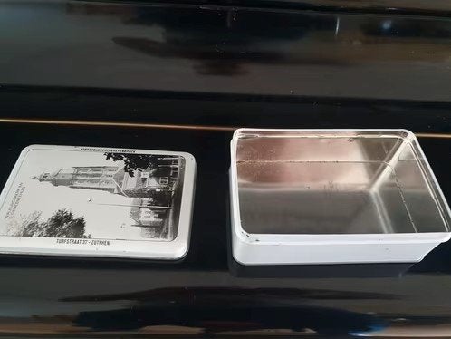 Koekjesblik Walburgskerk gemeentehuis Zutphen Kreyenbroek, Verzamelen, Blikken, Ophalen, Overige