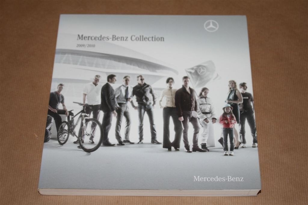 Brochure Mercedes-Benz Collection 2009/2010., Ophalen of Verzenden, Nieuw, Mercedes