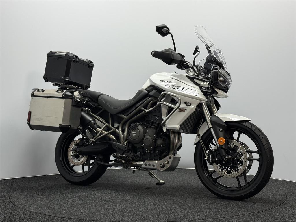 Triumph Tiger 800 XRT - foto 2