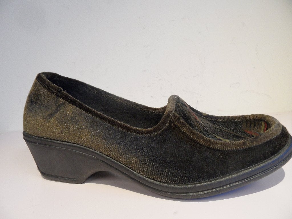 Groene pantoffels maat 37, Ophalen of Verzenden, X, Groen, Nieuw