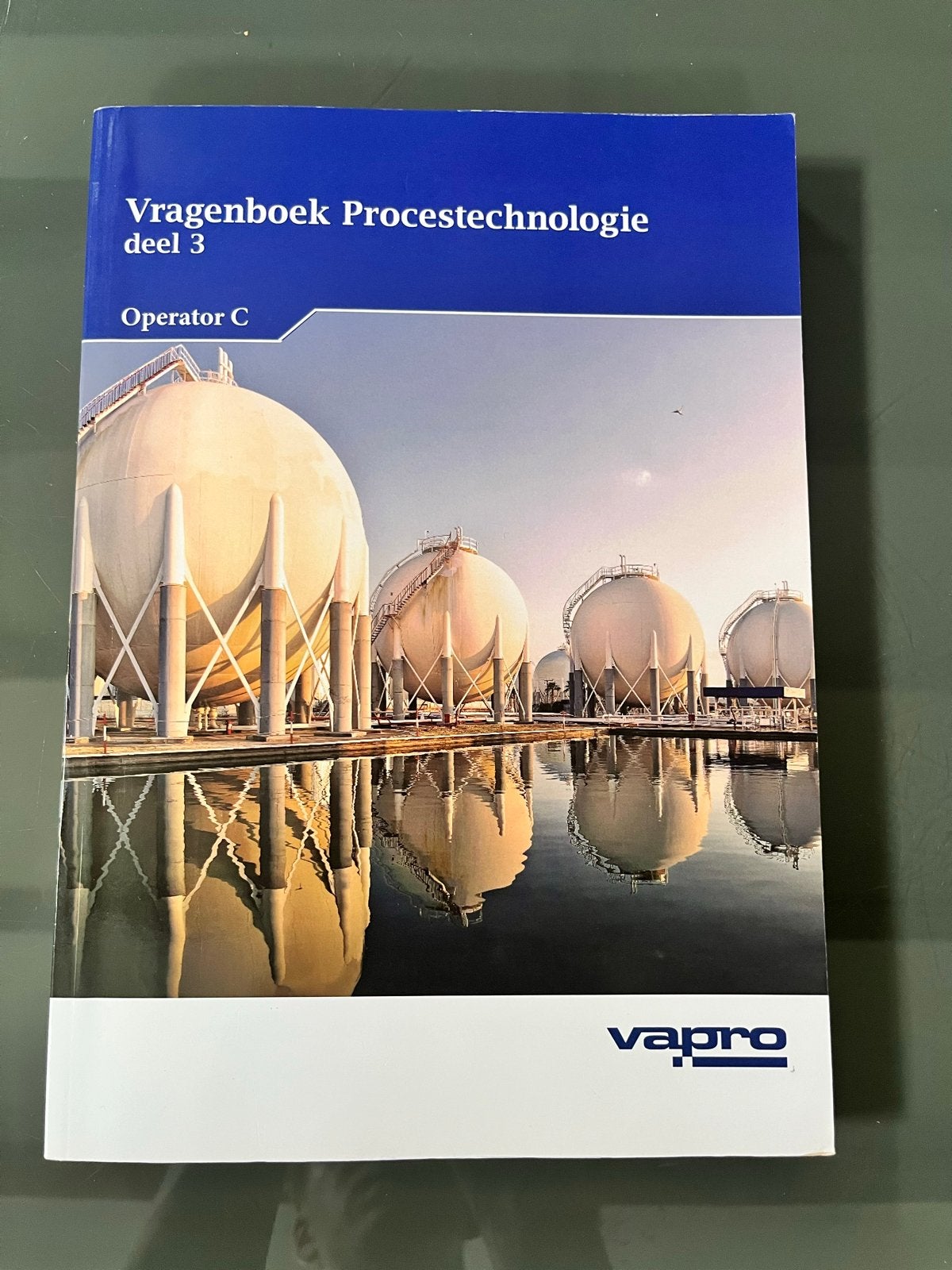Vragenboek Procestechnologie deel 3 Operator C Vapro, Boeken, Ophalen of Verzenden, Beta, Nieuw, MBO