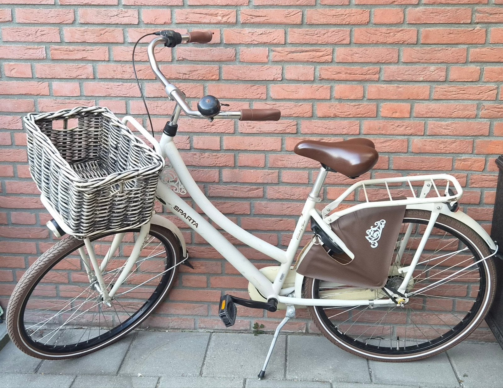 Sparta 26 inch, Country Tour meisjesfiets met Mand - Crème, Terugtraprem, Sparta, Gebruikt, Versnellingen