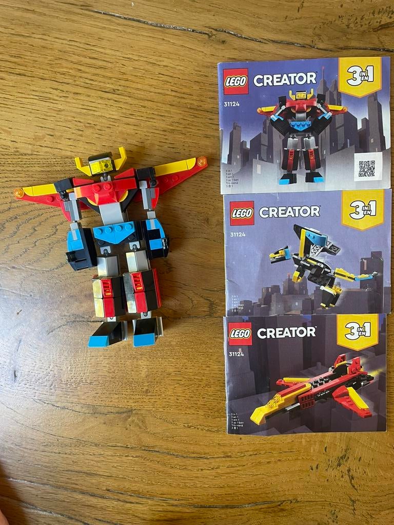 LEGO creator super robot 3 in 1 - 31124, Verzamelen, Transformers, G1, Ophalen of Verzenden, Zo goed als nieuw