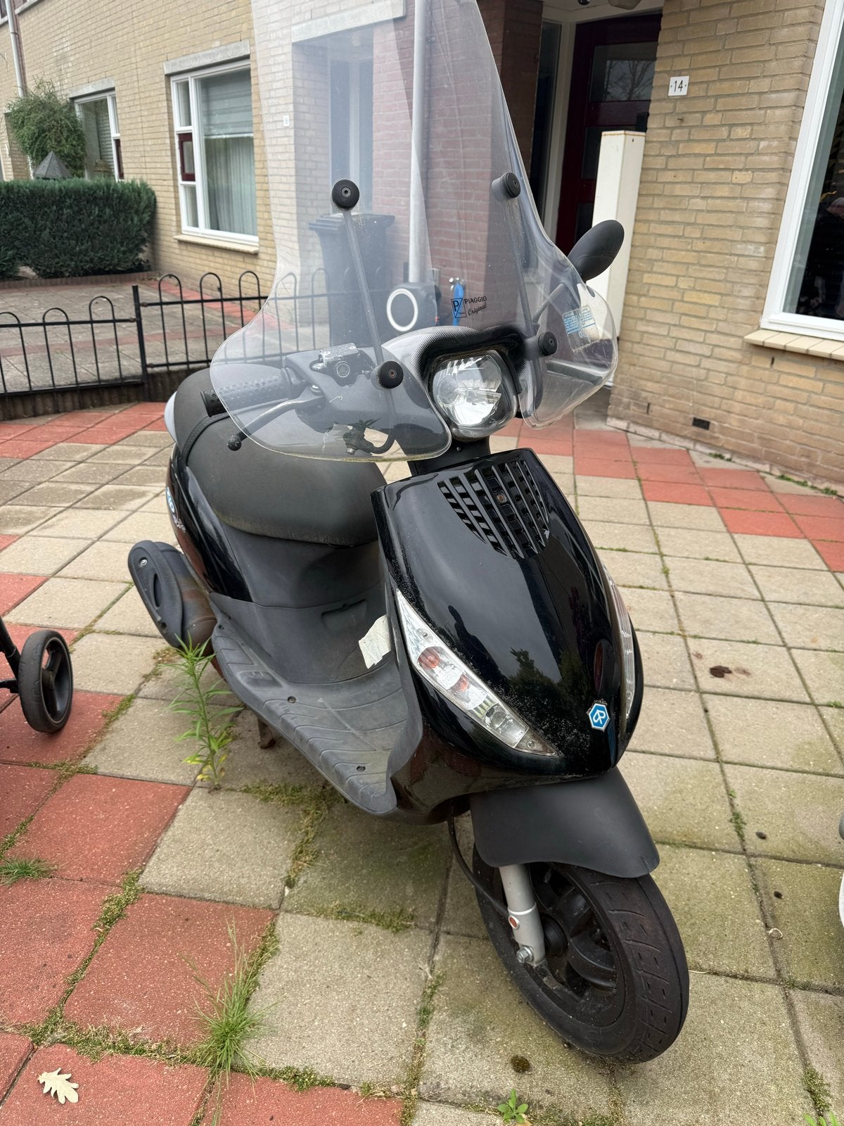 Piaggio Zip Scooter - Zwart, Gebruikt snor 2017 4t, Ophalen, Gebruikt, Maximaal 45 km/u, Zip