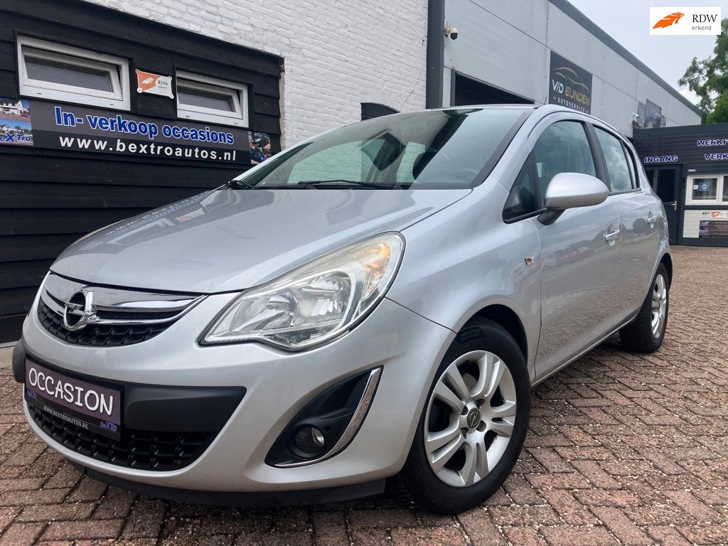 Opel Corsa 5 deurs 1.2-16V EDITION zeer mooi AIRCO Cruise co, Auto's, Opel, Voorwielaandrijving, 86 pk, Zwart, 4 cilinders