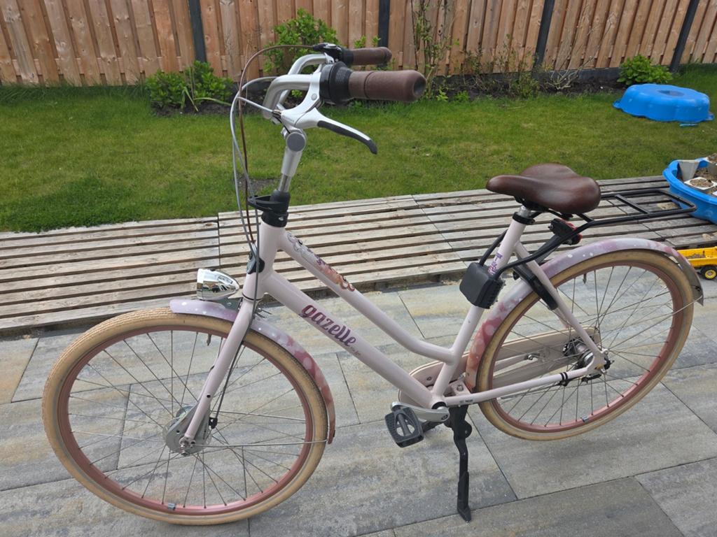 Gazelle miss grace, Fietsen en Brommers, Fietsen | Dames | Damesfietsen, 56 cm of meer, Ophalen of Verzenden, Zo goed als nieuw