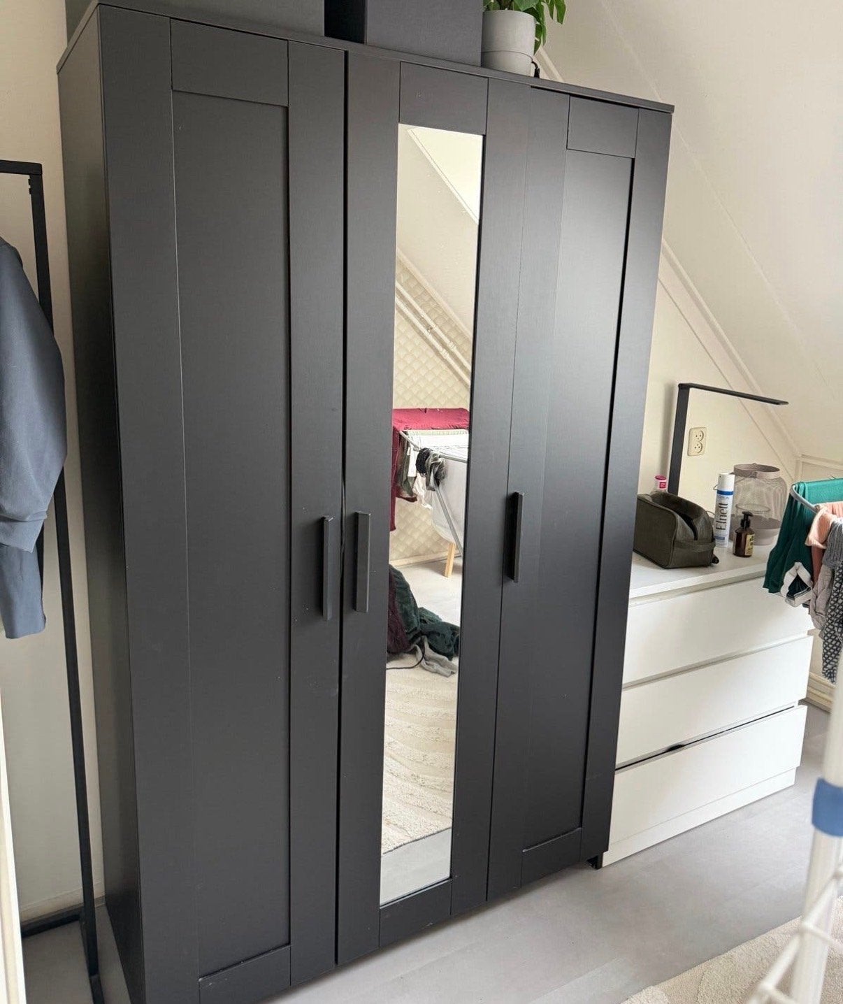 IKEA kledingkast met spiegeldeur - Zo goed als nieuw, Ophalen, 100 tot 150 cm, 200 cm of meer, Zo goed als nieuw