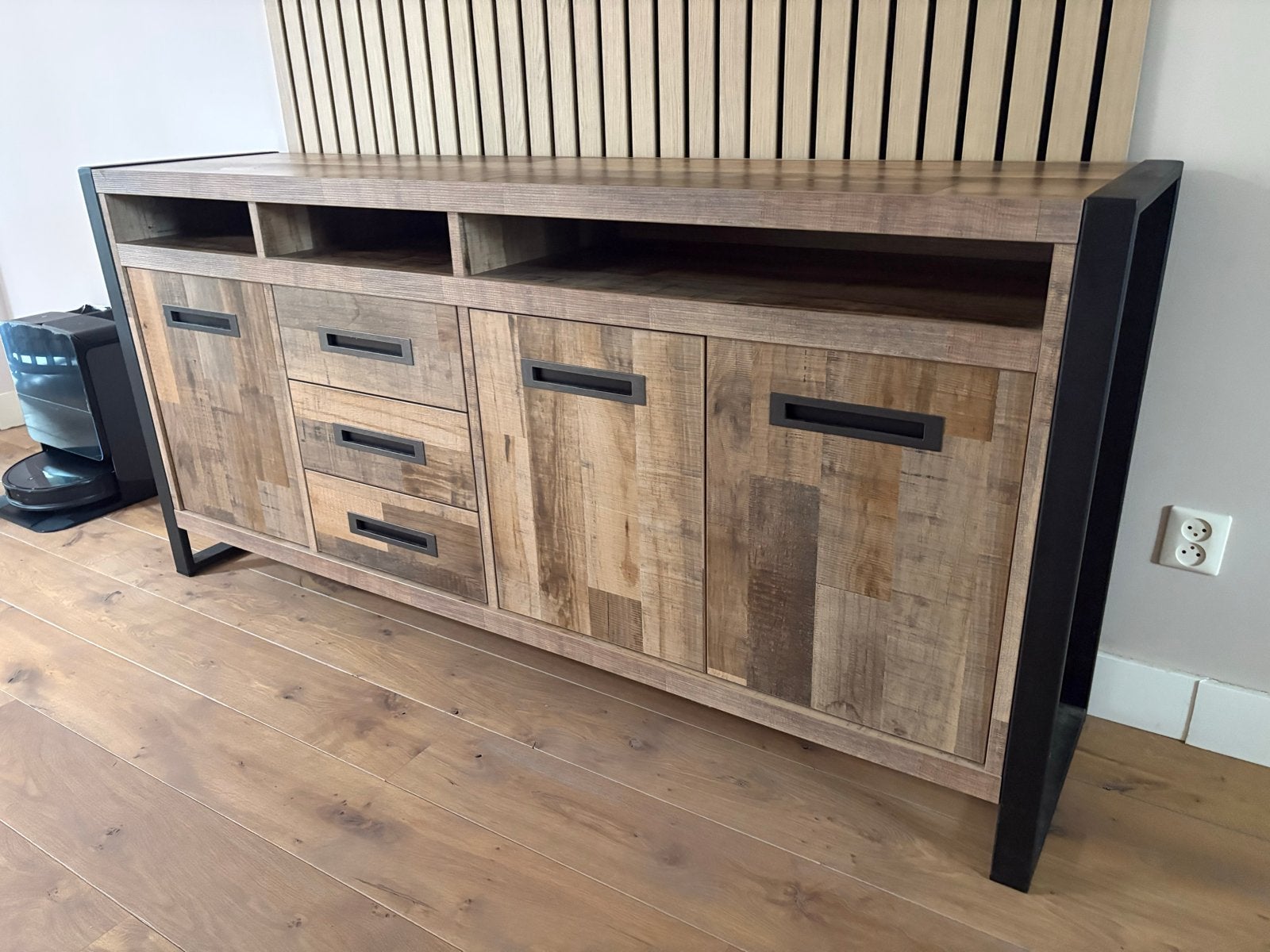 Complete set: Dressoir, Vitrinekast, Eettafel, Salontafel, Ophalen, Zo goed als nieuw, 200 cm of meer, Met lade(s)