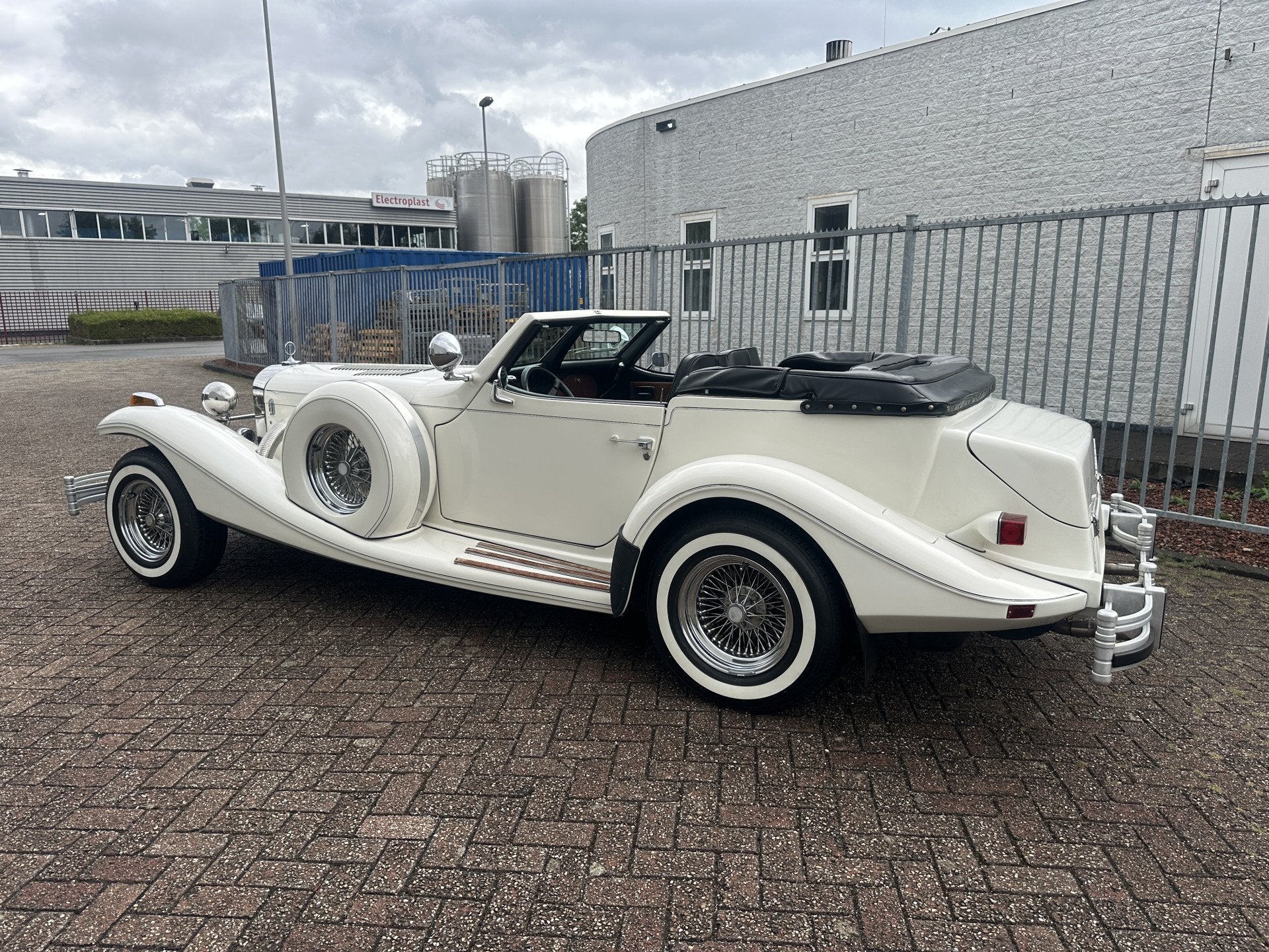Excalibur Serie IV Phaeton (bj 1981, automaat), foto 9