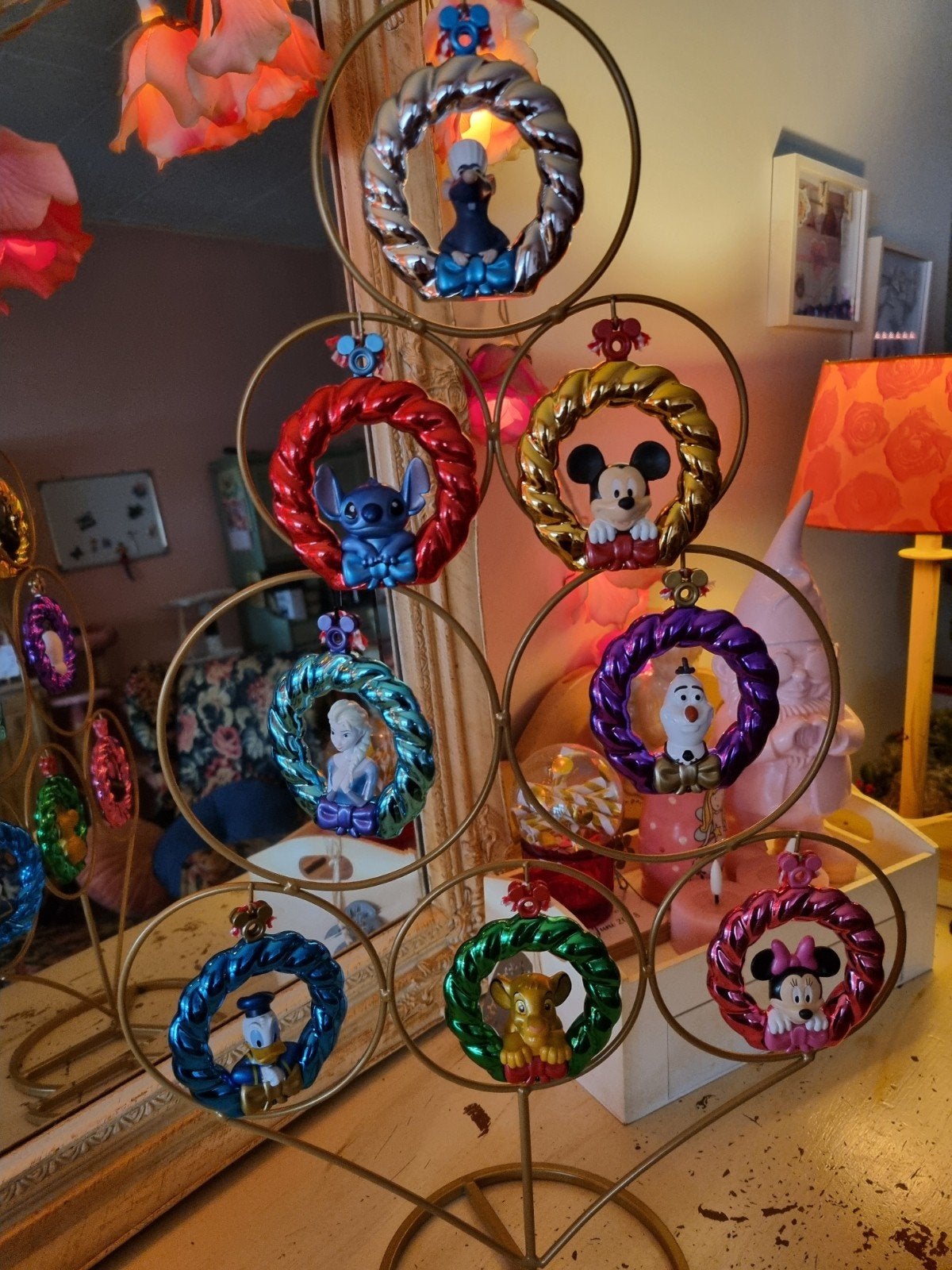 Metalen kerstboom met disney hangers, Ophalen of Verzenden, Zo goed als nieuw