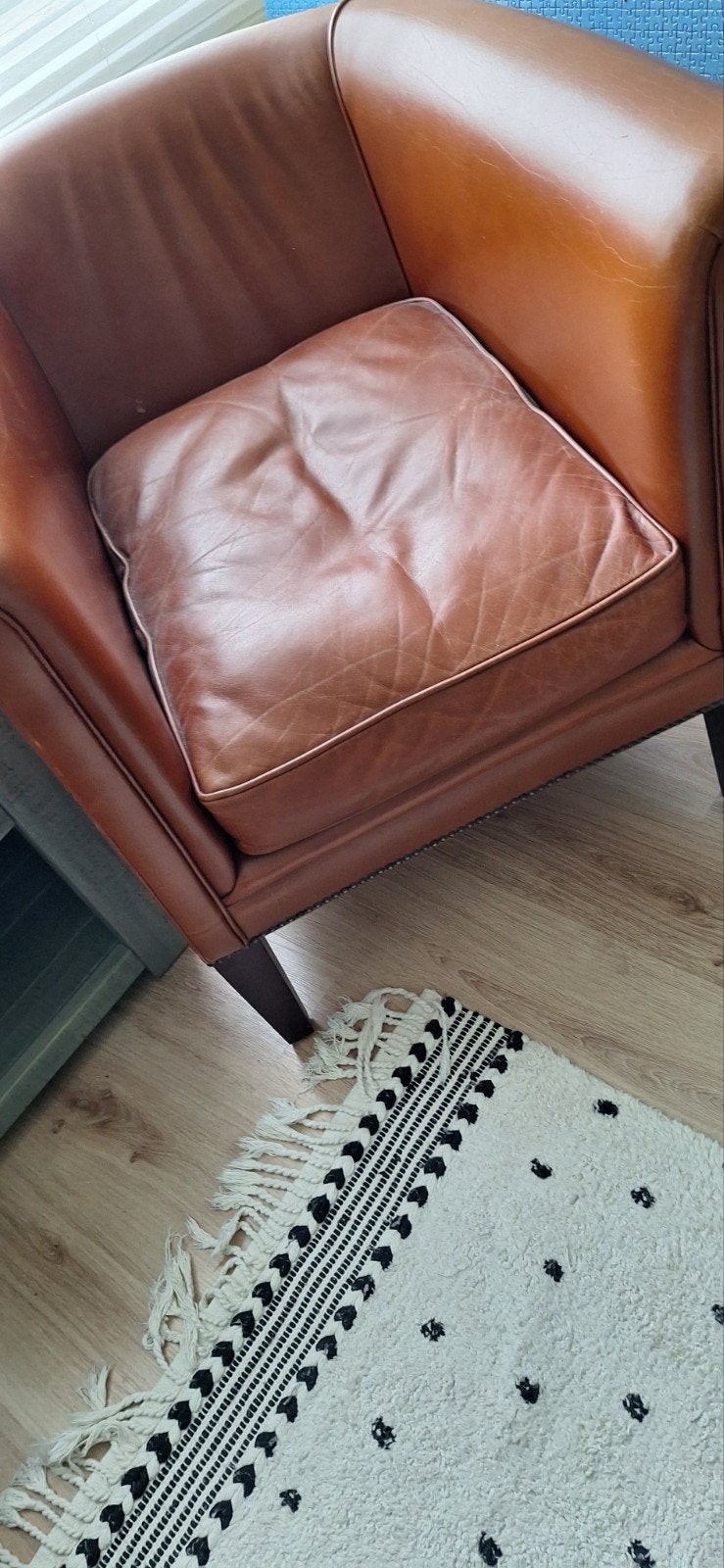 Leren fauteuil - Cognac bruin met spoed ophalen in zuidhorn(, Huis en Inrichting, Ophalen, Gebruikt, Klassiek, Vintage, 75 tot 100 cm