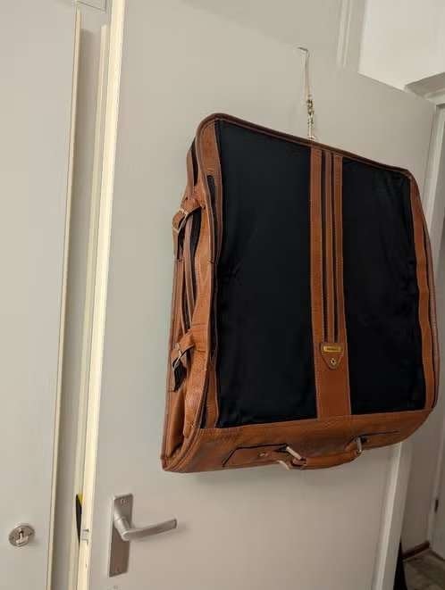 Samsonite kostuumtas, kledinghoes, Sieraden, Tassen en Uiterlijk, Tassen | Reistassen en Weekendtassen, 30 cm of meer, Bruin, Ophalen of Verzenden