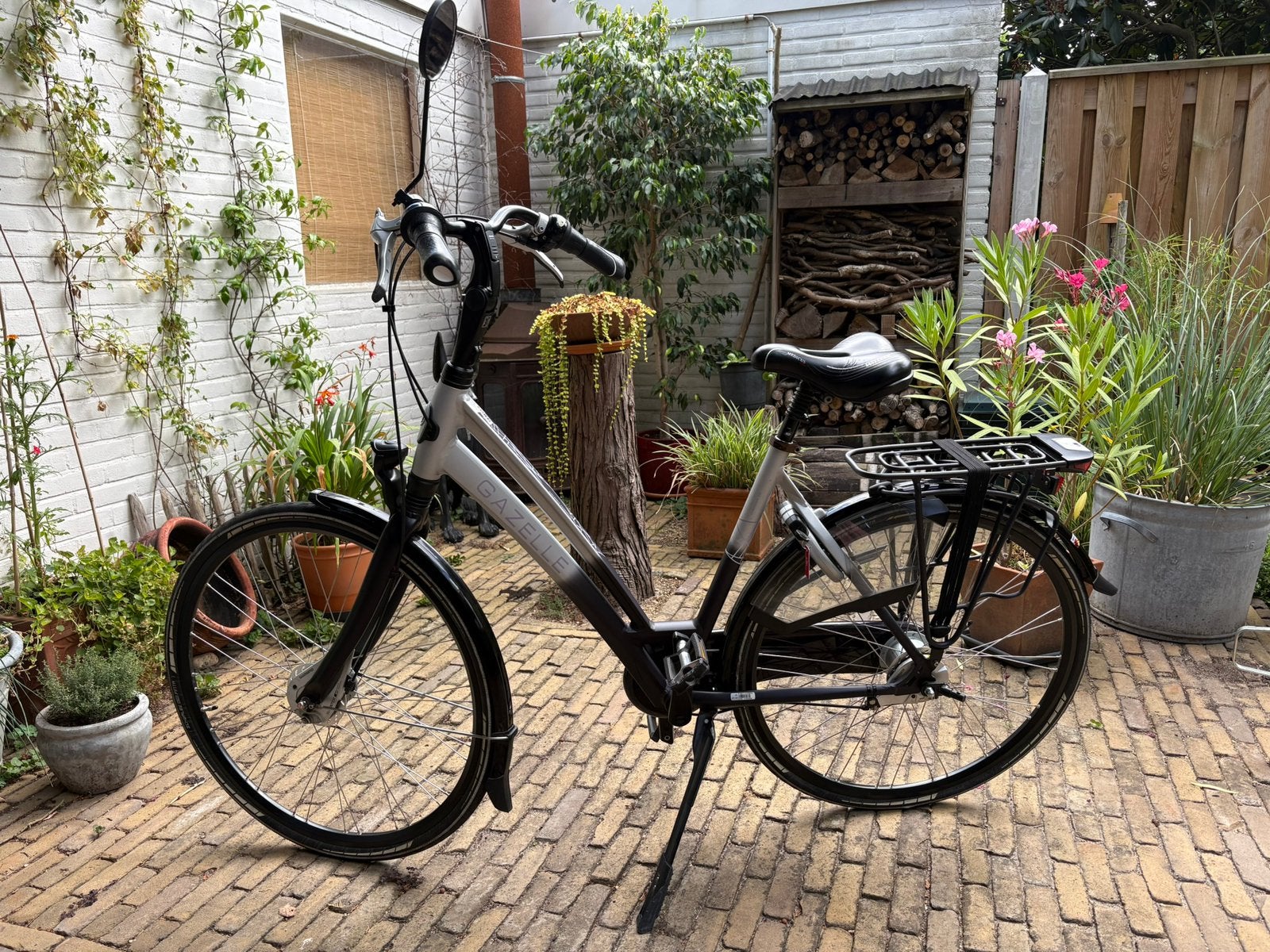 Gazelle Chamonix Comfort C8 28” Framemaat 53 damesfiets, Ophalen, Versnellingen, Gazelle, Trommelrem
