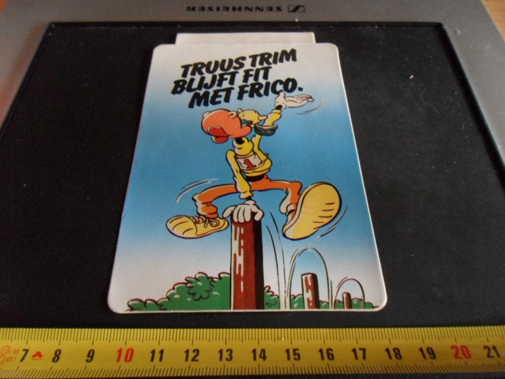 sticker Truus Trim blijft fit met FRICO   strip koe, Verzamelen, Ophalen, Zo goed als nieuw