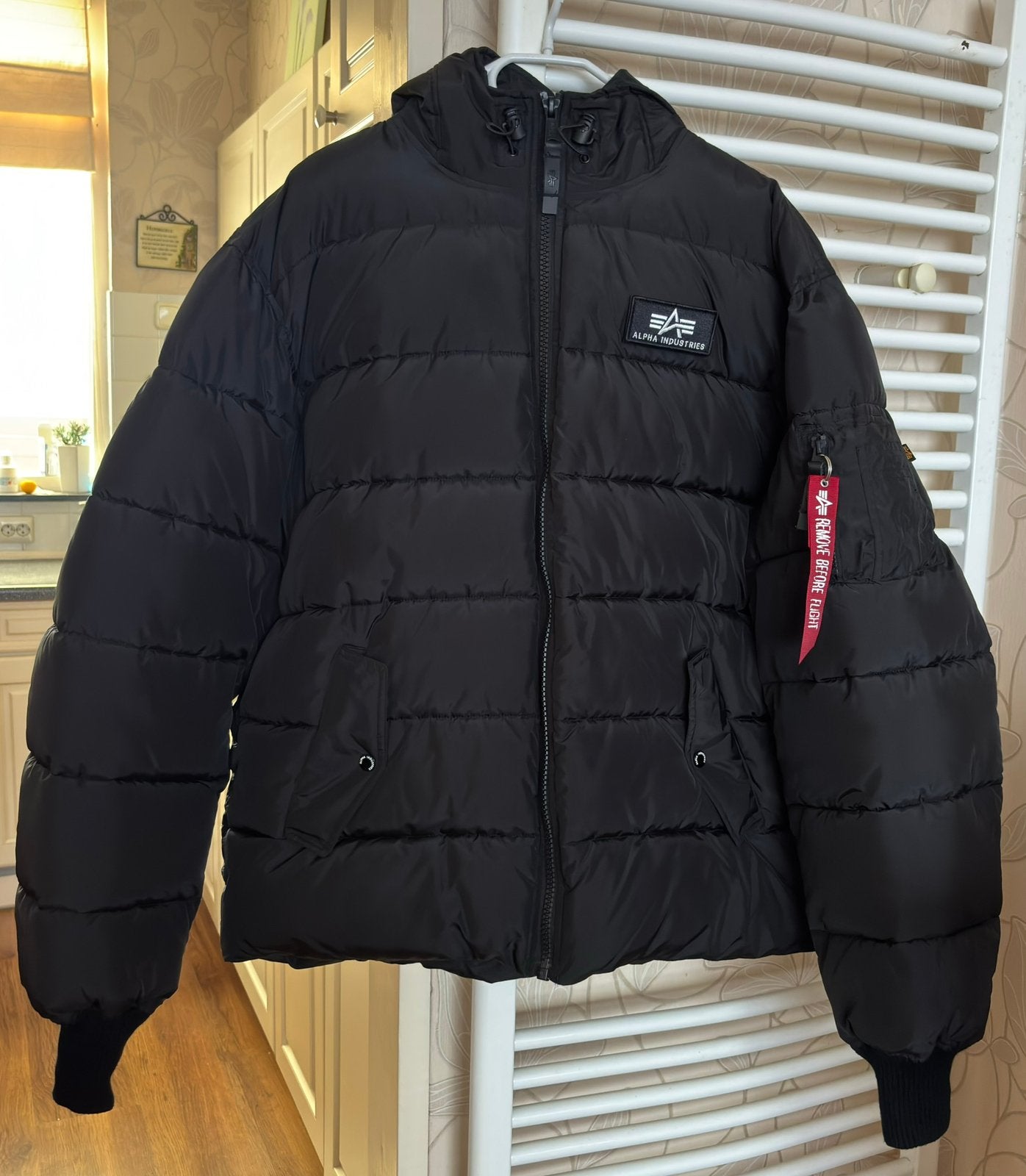 Alpha Industries Herenwinterjas, Ophalen of Verzenden, Zo goed als nieuw, Overige maten, Zwart