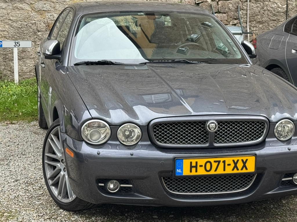 Jaguar XJR Sport, Auto's, Jaguar, Particulier, XJ, ABS, Airbags, Alarm, Apple Carplay, Automatische klimaatregeling, Bi-Xenon koplampen