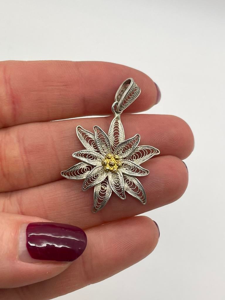 C793 Prachtige zilveren edelweiss hanger, Sieraden, Tassen en Uiterlijk, Antieke sieraden, Ophalen of Verzenden, Zilver, Hanger